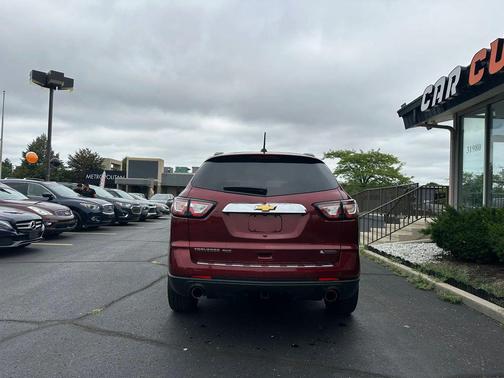 Siren Red Tintcoat 2017 Chevrolet Traverse Premier