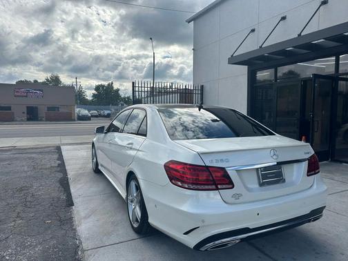 2014 Mercedes-Benz E-Class E 350 4MATIC Sedan 4D