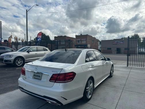 2014 Mercedes-Benz E-Class E 350 4MATIC Sedan 4D