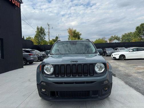 2017 Jeep Renegade Altitude