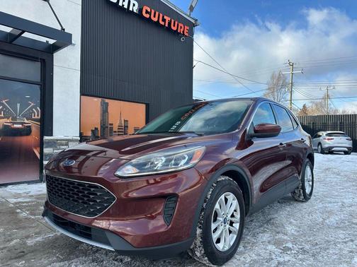 2021 Ford Escape SE