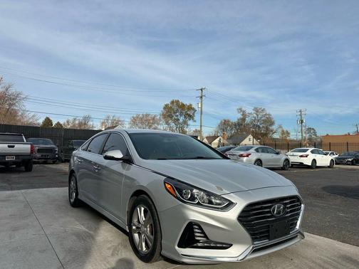 2018 Hyundai SONATA SEL