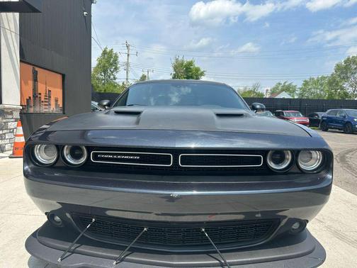 Maximum Steel Metallic Clearcoat 2018 Dodge Challenger SXT