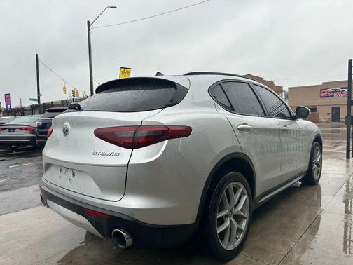 2018 Alfa Romeo Stelvio Ti Sport