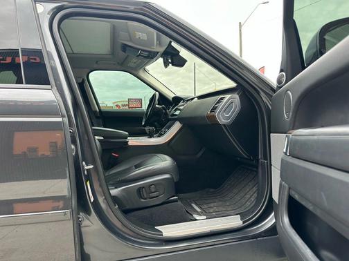 2019 Land Rover Range Rover Sport HSE
