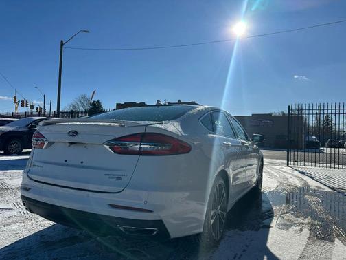 2020 Ford Fusion Titanium