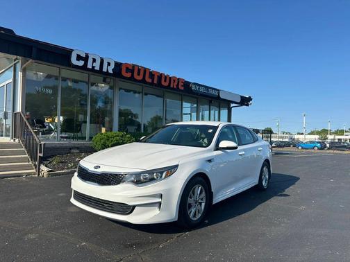 Snow White Pearl 2018 Kia Optima LX