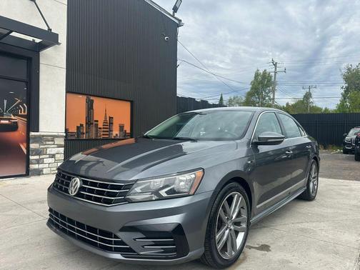 Reflex Silver Metallic 2017 Volkswagen Passat 1.8T R-Line w/Comfort
