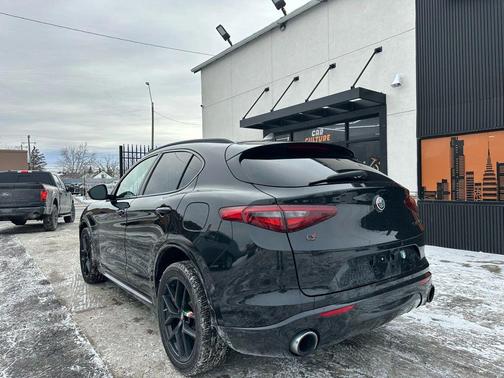 2021 Alfa Romeo Stelvio Ti Sport