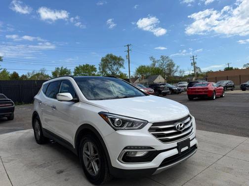 WHITE 2017 Hyundai Santa Fe Sport 2.4L