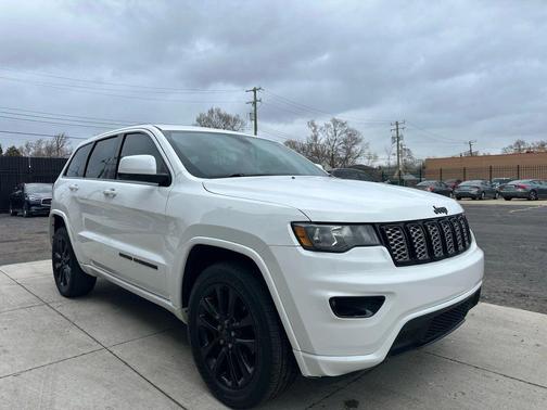 2020 Jeep Grand Cherokee Altitude
