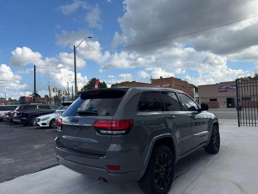 2019 Jeep Grand Cherokee Altitude