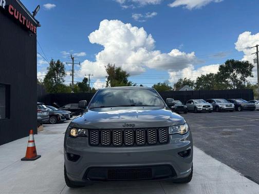 2019 Jeep Grand Cherokee Altitude