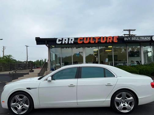 WHITE 2014 Bentley Flying Spur Base