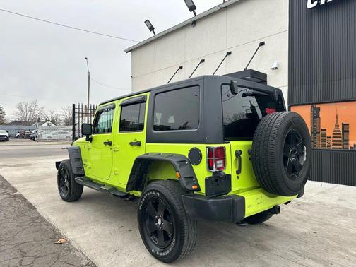 2017 Jeep Wrangler Unlimited Sahara