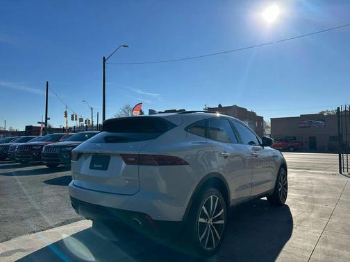 2018 Jaguar E-PACE SE