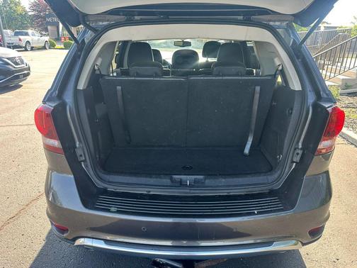 Granite Pearlcoat 2018 Dodge Journey Crossroad
