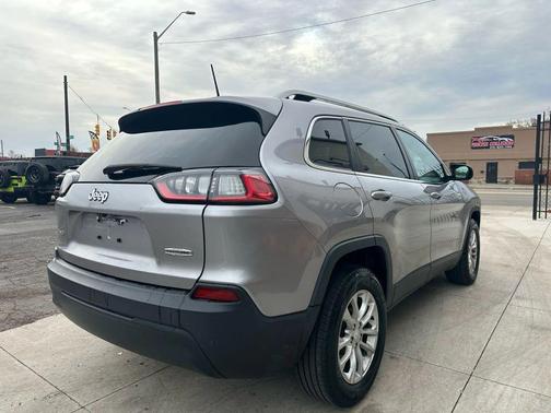 2019 Jeep Cherokee Latitude