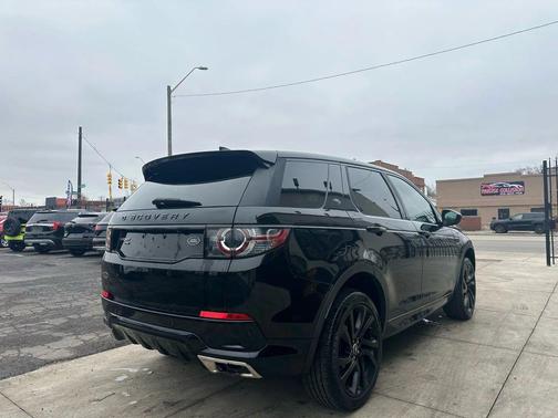 2017 Land Rover Discovery Sport HSE LUX