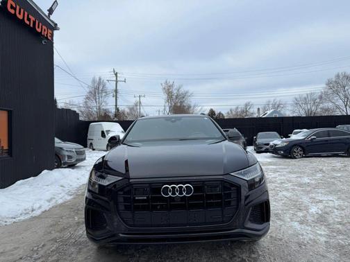 2021 Audi Q8 55 Premium Plus