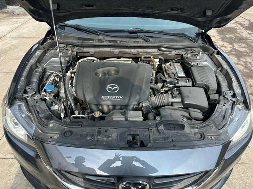2015 Mazda Mazda6 i Touring