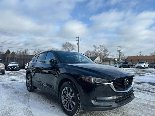 2019 Mazda CX-5 Signature
