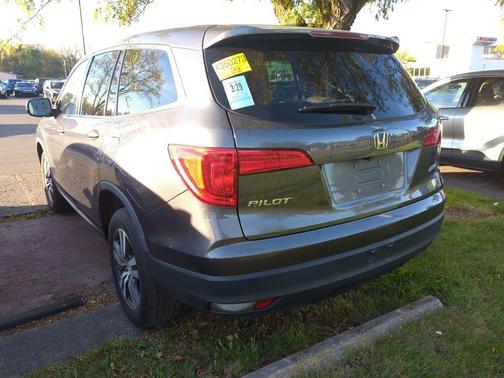 2018 Honda Pilot EX