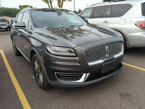 2020 Lincoln Nautilus Reserve