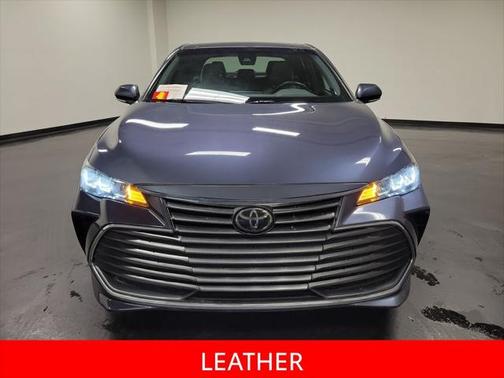 2019 Toyota Avalon XLE