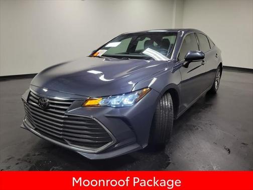 2019 Toyota Avalon XLE