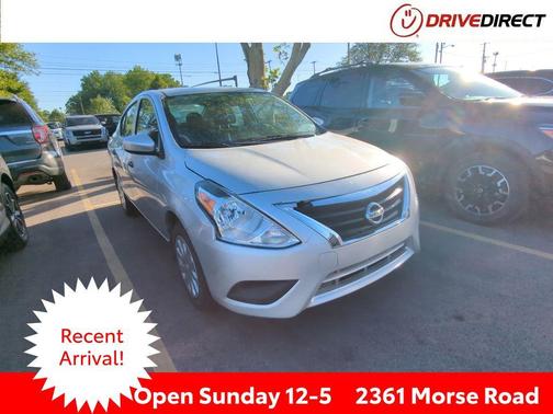 Brilliant Silver Metallic 2018 Nissan Versa 1.6 S+
