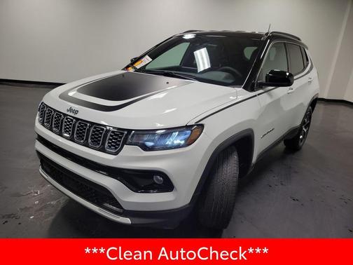 Bright White Clearcoat 2024 Jeep Compass Limited