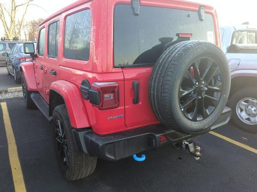 Firecracker Red Clearcoat 2023 Jeep Wrangler 4xe Sahara
