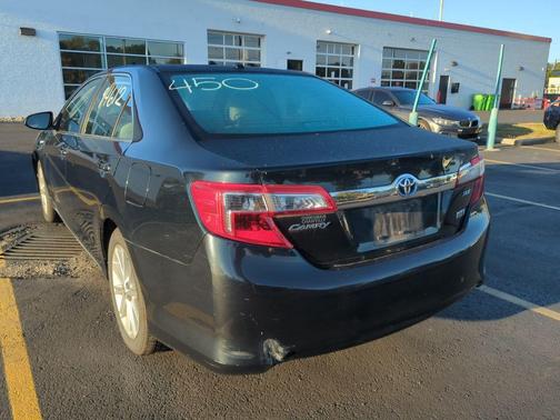 2013 Toyota Camry Hybrid XLE