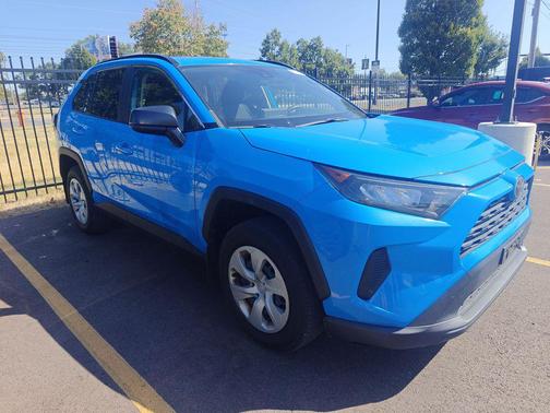 2019 Toyota RAV4 LE