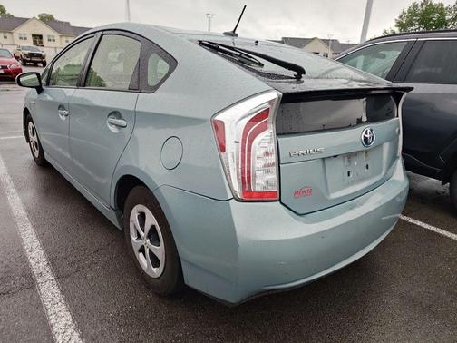 Pearl 2013 Toyota Prius Four