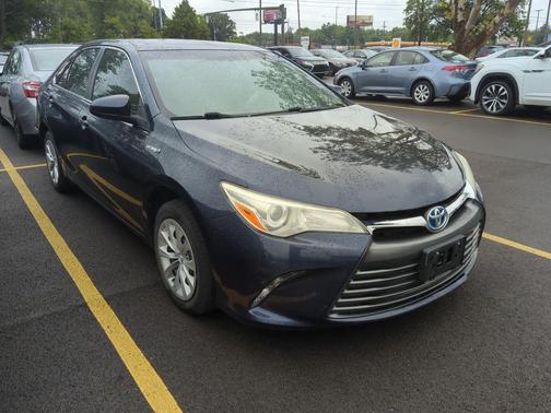 2016 Toyota Camry Hybrid LE