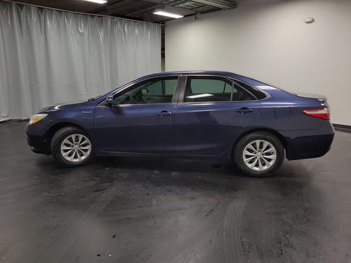 2016 Toyota Camry Hybrid LE