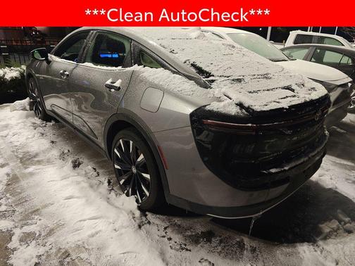 2024 Toyota Crown Platinum