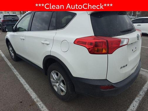 2015 Toyota RAV4 LE