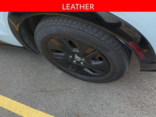 2022 Ford Mustang Mach-E California Route 1