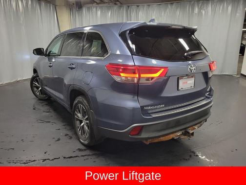 2017 Toyota Highlander LE Plus
