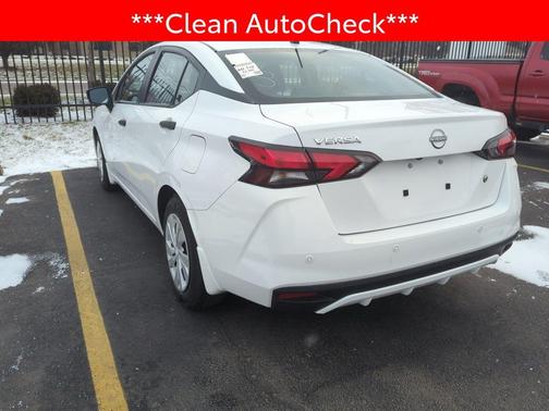 2024 Nissan Versa 1.6 S