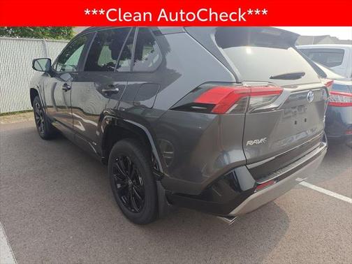 2022 Toyota RAV4 Hybrid SE