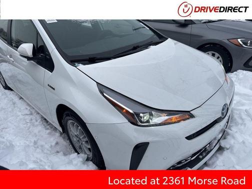 2022 Toyota Prius LE