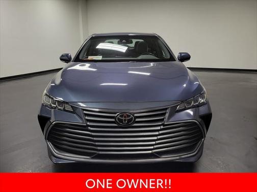2019 Toyota Avalon XLE