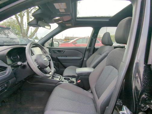 Crystal Black Silica 2025 Subaru Forester Premium