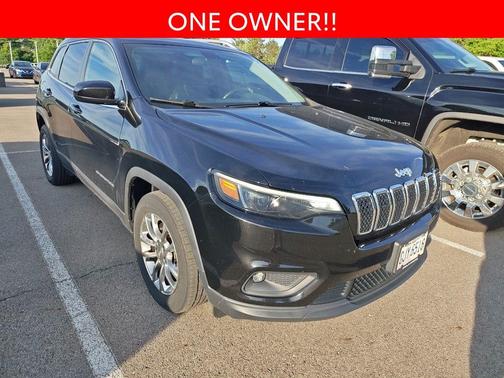Diamond Black Crystal Pearlcoat 2019 Jeep Cherokee Latitude Plus