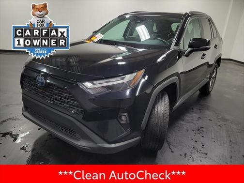 2022 Toyota RAV4 Hybrid XLE Premium