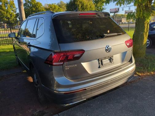 2020 Volkswagen Tiguan 2.0T SE 4MOTION